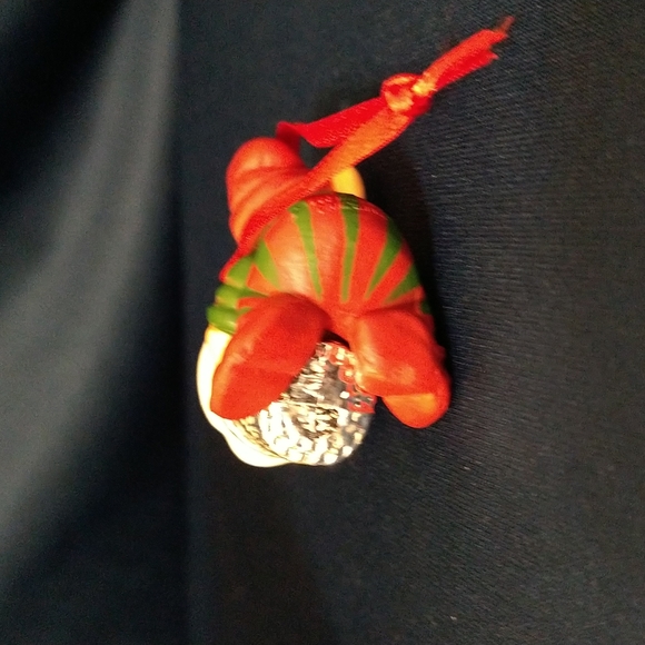 Vintage 1983 Hallmark Keepsake Christmas Ornament Thimble Elf - Picture 4 of 5